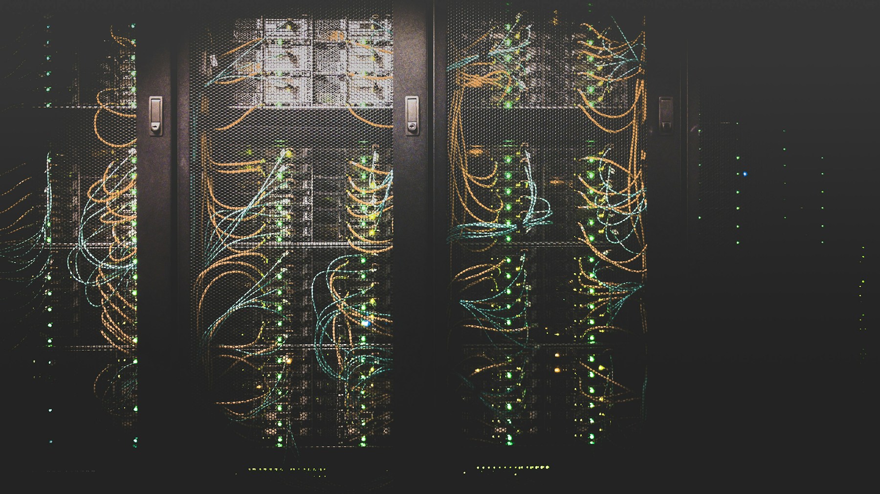 Data infrastructure equipment